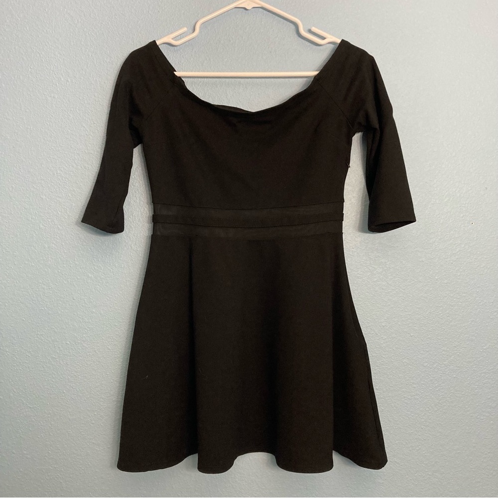 Lulus Mini Wideneck Cocktail Dress w/Mesh Cutouts - Black - Large